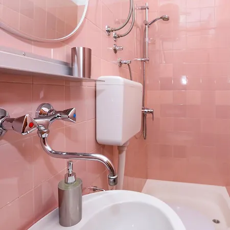 Apartment 17716a Tisno