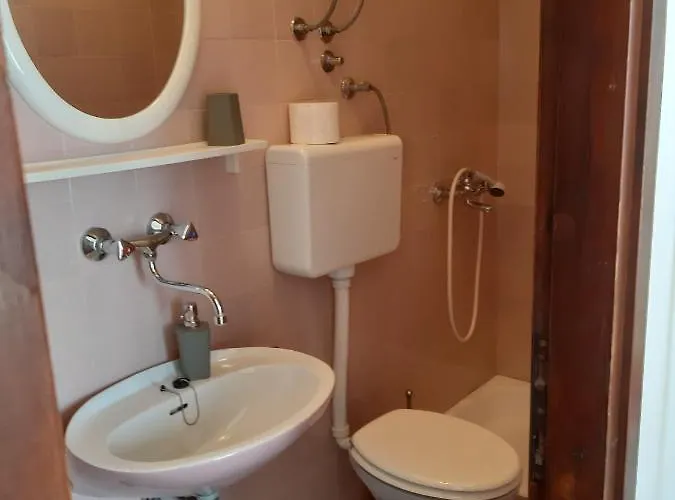 17716a Apartman Tisno