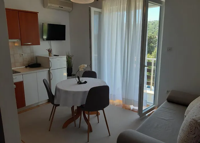 17716a Lejlighed Tisno